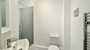 Photo 25- click for photo gallery